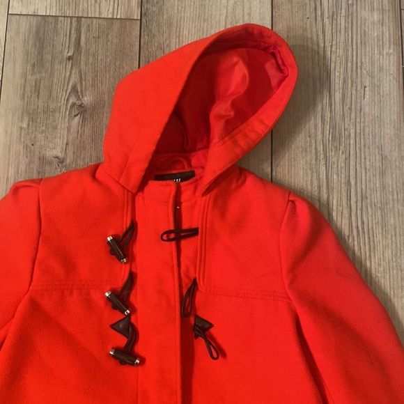 Red H & M Short Pea Coat Size 8 - Picture 2 of 6